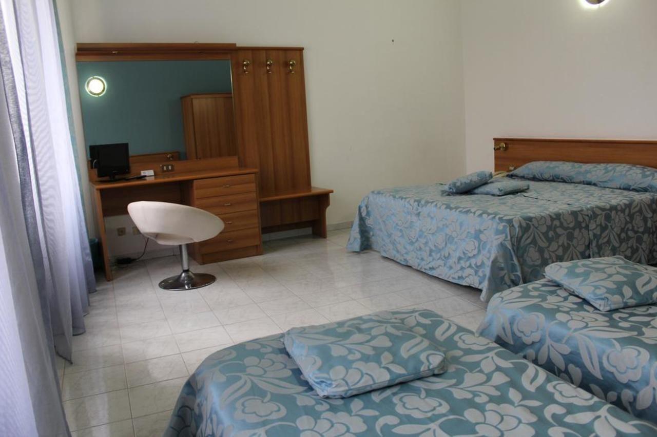 Hotel Santa Marta Pozzuoli Exteriér fotografie