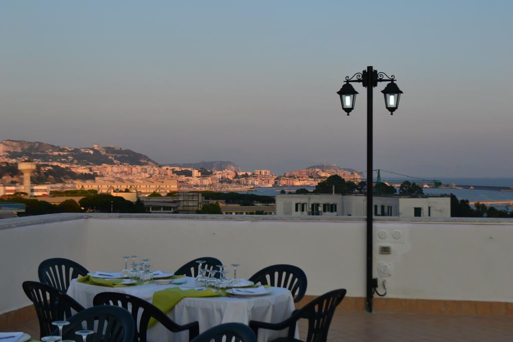 Hotel Santa Marta Pozzuoli Exteriér fotografie